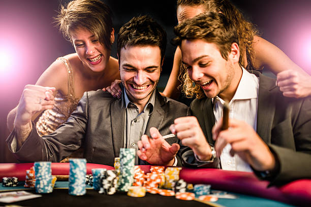 Tangkapan layar tabel live dealer dengan pemain nyata di studio